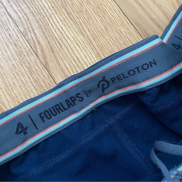 FOURLAPS x PELOTON navy Relay Track Pants - Picture 5 of 8